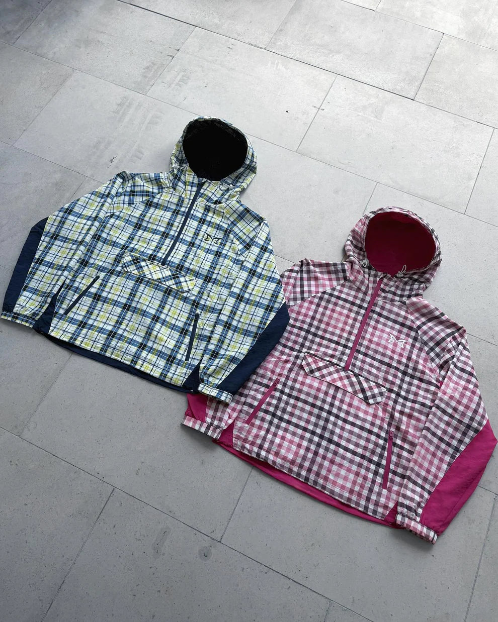 MERTRA PLAID SOFTSHELLS Red – Green